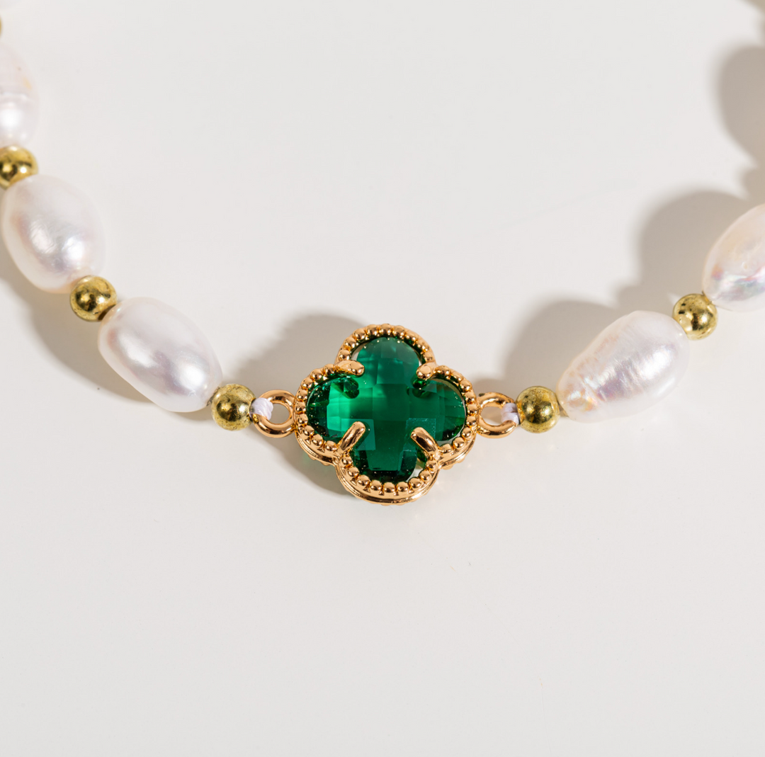 Pulseira de Trevo de Esmeralda com Esmeraldas e Pérolas em Ouro