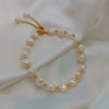 Pulseira Vintage de Pérola Branca e Ouro
